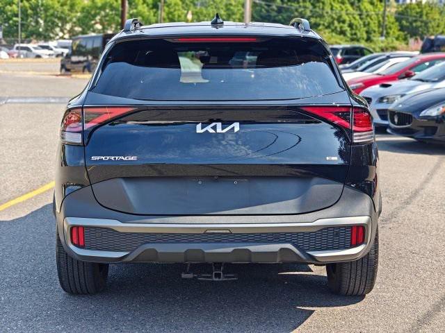 Photo of 2023 Ebony Black Kia Sportage