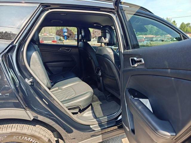 Photo of 2023 Ebony Black Kia Sportage