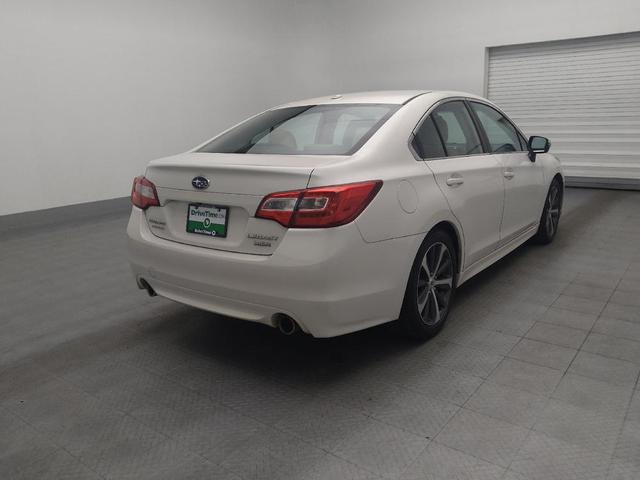 Photo of 2015 Crystal White Pearl Subaru Legacy