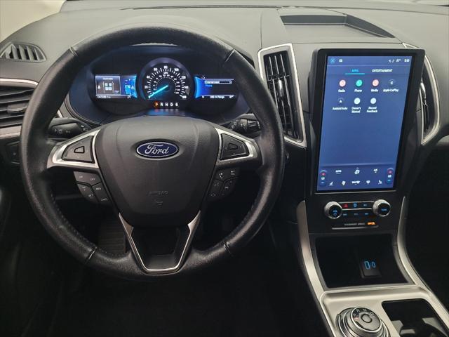 Photo of 2023 Agate Black Metallic Ford Edge