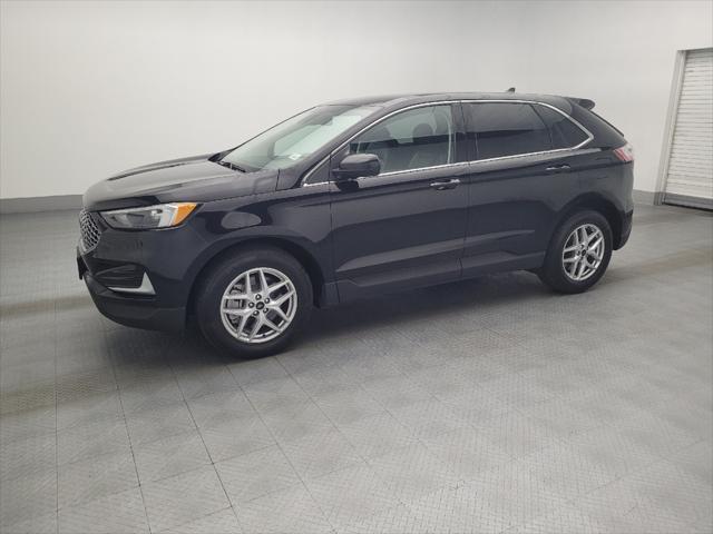 Photo of 2023 Agate Black Metallic Ford Edge