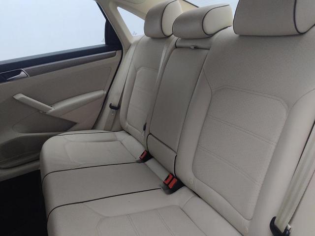 Photo of 2018 Fortana Red Metallic Volkswagen Passat