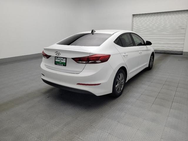 Photo of 2017 Quartz White Pearl Hyundai ELANTRA