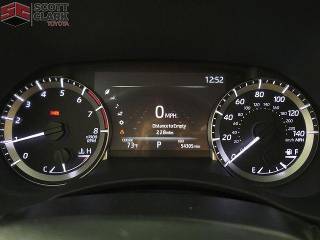 Photo of 2023 Midnight Black Metallic Toyota Highlander