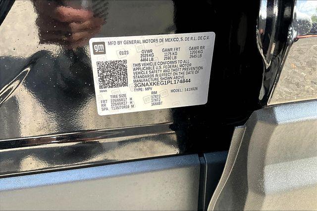 Photo of 2023 Mosaic Black Metallic Chevrolet Equinox