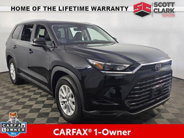 Photo of 2024 Midnight Black Toyota Grand Highlander
