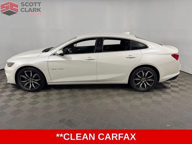 Photo of 2018 Iridescent Pearl Tricoat Chevrolet Malibu