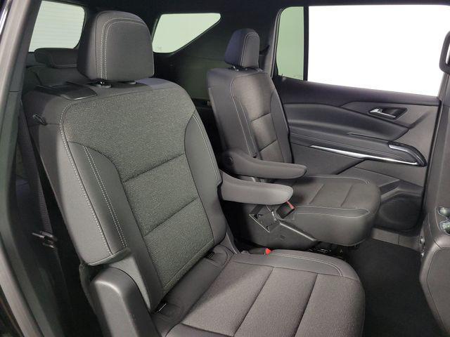 Photo of 2025 Black Metallic Chevrolet Traverse