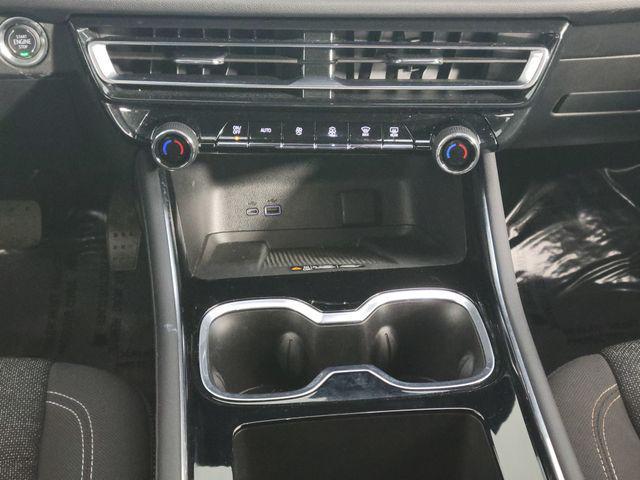 Photo of 2025 Black Metallic Chevrolet Traverse