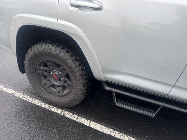 Photo of 2023 Classic Silver Metallic Toyota 4Runner