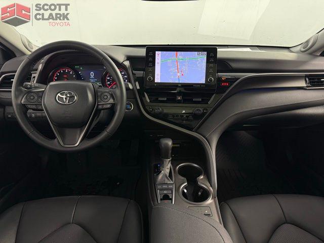 Photo of 2023 White Toyota Camry