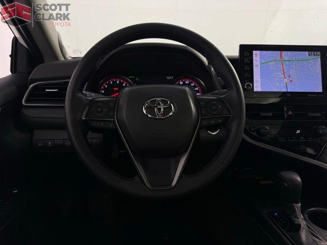 Photo of 2023 White Toyota Camry
