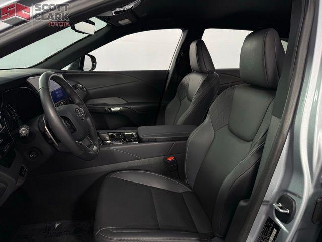 Photo of 2024 Iridium Lexus RX 350