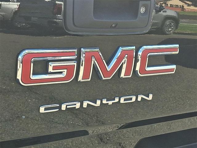 Photo of 2022 Onyx Black GMC Canyon