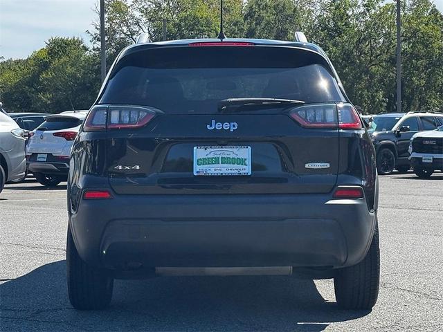 Photo of 2019 Diamond Black Crystal Pearlcoat Jeep Cherokee