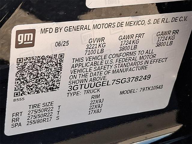 Photo of 2025 Onyx Black GMC Sierra 1500