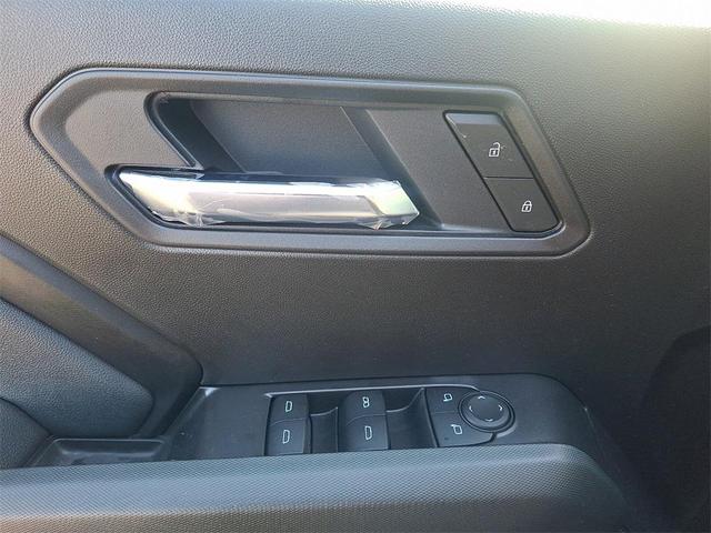 Photo of 2025 Rapids Metallic GMC Canyon