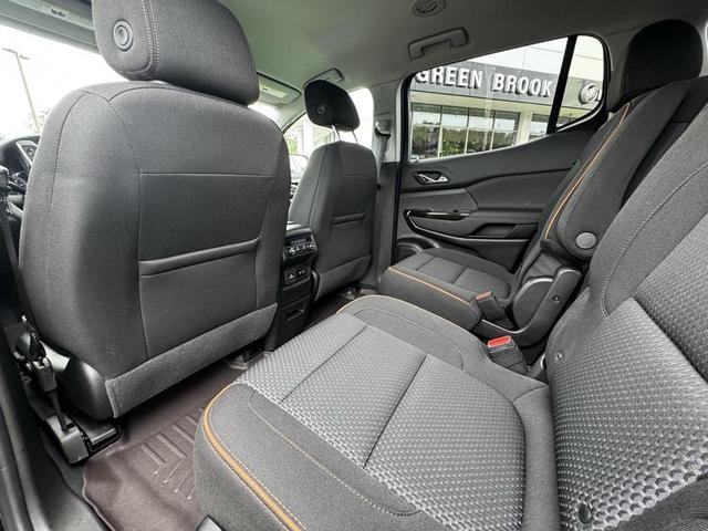 Photo of 2022 Ebony Twilight Metallic GMC Acadia