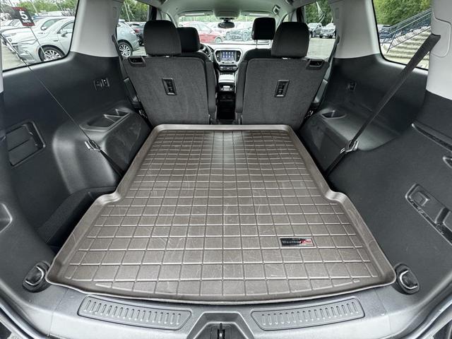 Photo of 2022 Ebony Twilight Metallic GMC Acadia
