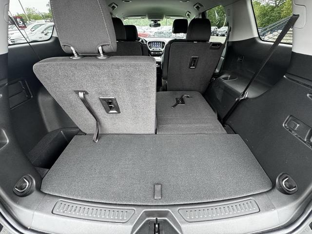 Photo of 2022 Ebony Twilight Metallic GMC Acadia
