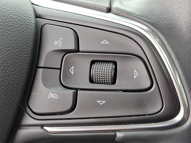 Photo of 2023 Summit White Buick Envision