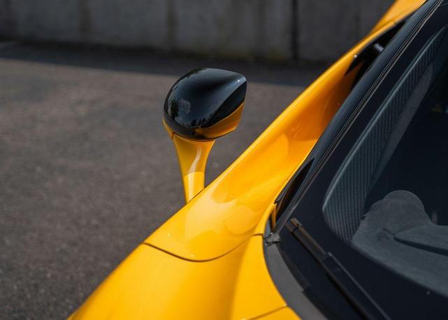 Photo of 2025 Volcano Yellow McLaren 750S