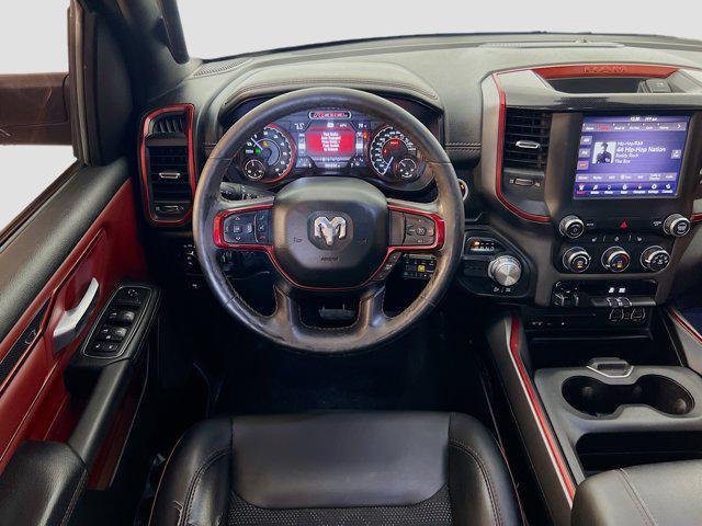 Photo of 2019 Granite Crystal Metallic Clearcoat RAM 1500