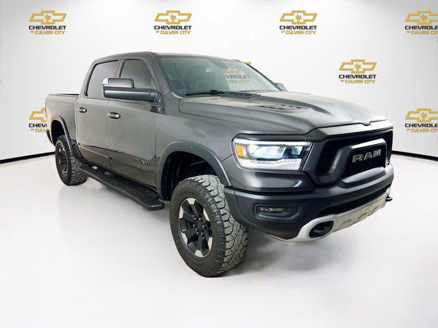 Photo of 2019 Granite Crystal Metallic Clearcoat RAM 1500