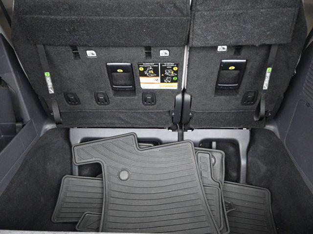 Photo of 2023 Ice Cap Toyota Sienna