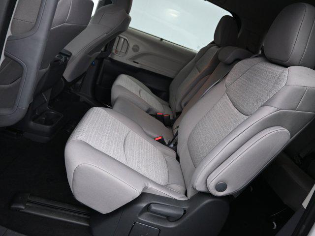 Photo of 2023 Ice Cap Toyota Sienna