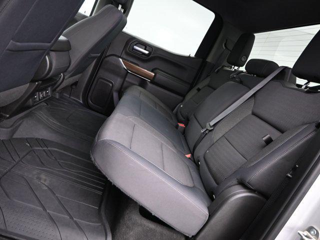 Photo of 2019 Silver Ice Metallic Chevrolet Silverado 1500