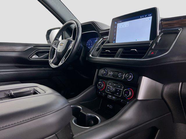 Photo of 2022 Black Chevrolet Suburban