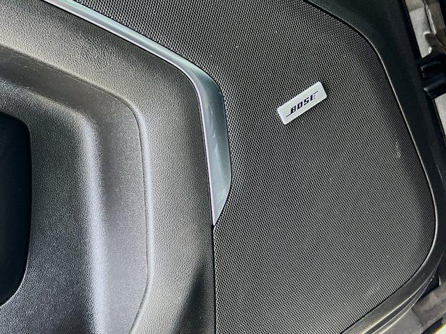 Photo of 2022 Black Chevrolet Suburban