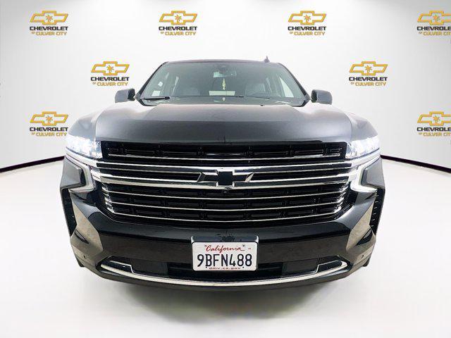 Photo of 2022 Black Chevrolet Suburban