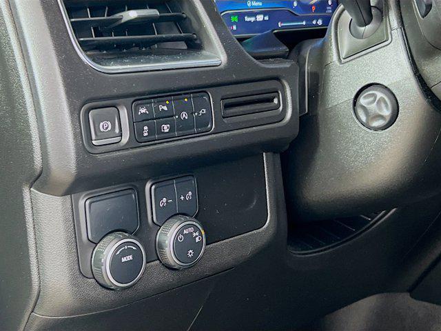 Photo of 2022 Black Chevrolet Suburban