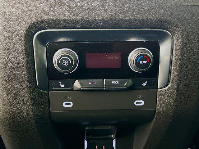 Photo of 2022 Black Chevrolet Suburban
