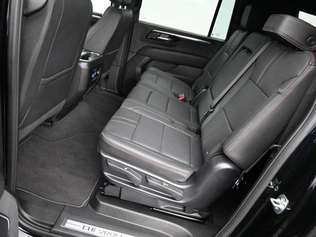 Photo of 2025 Black Chevrolet Suburban
