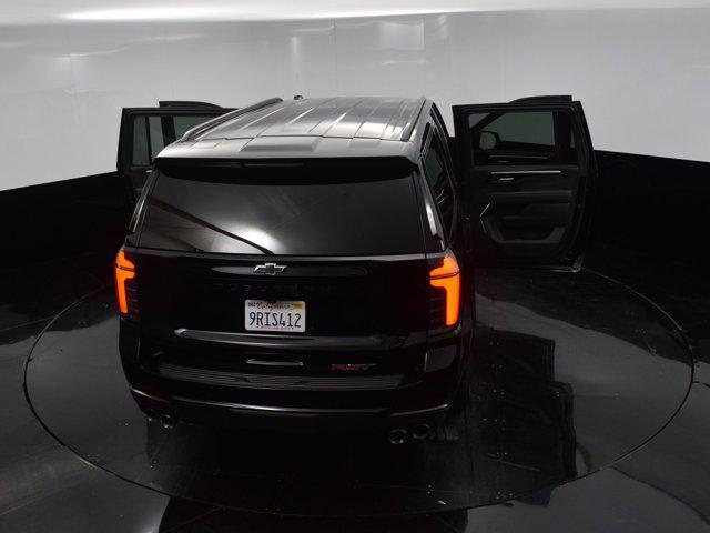 Photo of 2025 Black Chevrolet Suburban