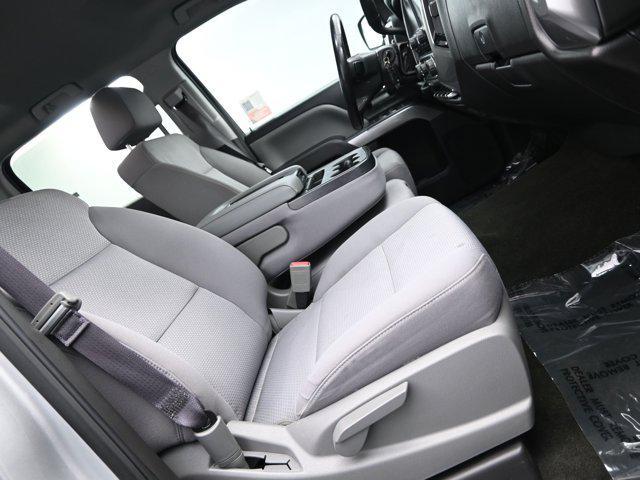 Photo of 2017 Silver Ice Metallic Chevrolet Silverado 1500