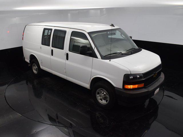 Photo of 2022 Summit White Chevrolet Express 2500