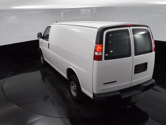 Photo of 2022 Summit White Chevrolet Express 2500