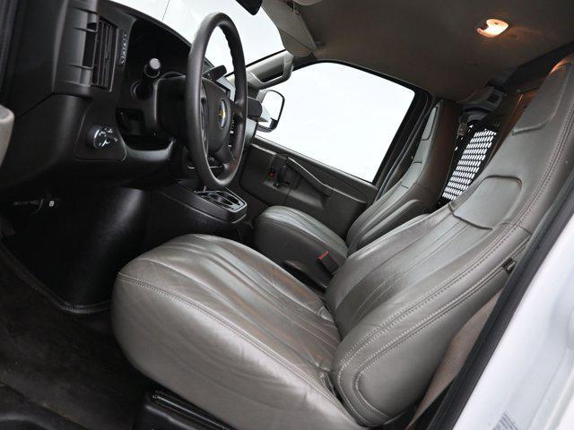 Photo of 2022 Summit White Chevrolet Express 2500
