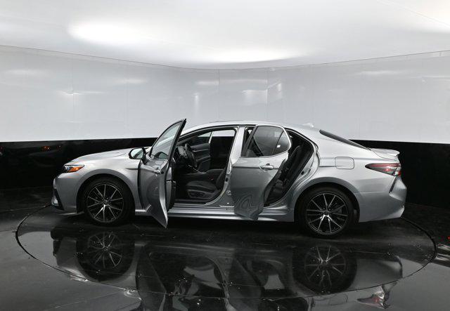 Photo of 2024 Celestial Silver Metallic Toyota Camry