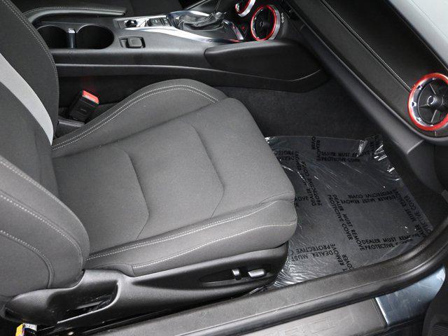 Photo of 2022 Shadow Gray Metallic Chevrolet Camaro