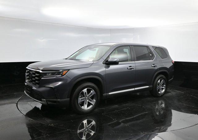 Photo of 2025 Modern Steel Metallic Honda Pilot