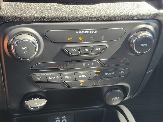 Photo of 2022 Green Ford Ranger