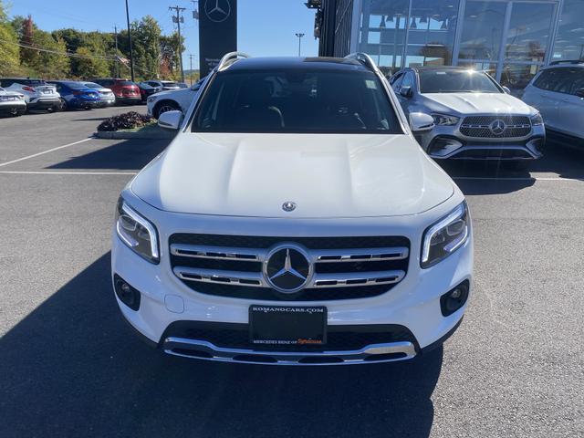 Photo of 2021 Polar White Mercedes-Benz GLB 250