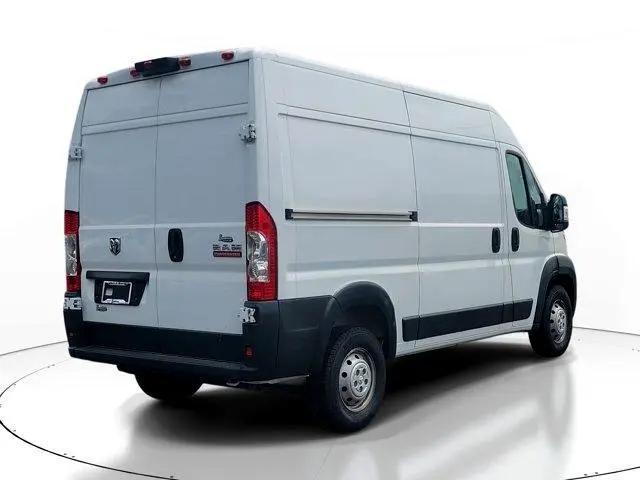 Photo of 2019 Bright White Clearcoat RAM ProMaster 1500