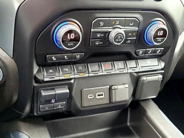 Photo of 2022 Northsky Blue Metallic Chevrolet Silverado 1500