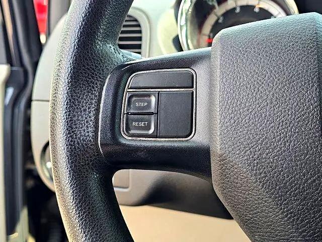 Photo of 2014 Maximum Steel Metallic Clearcoat Dodge Grand Caravan
